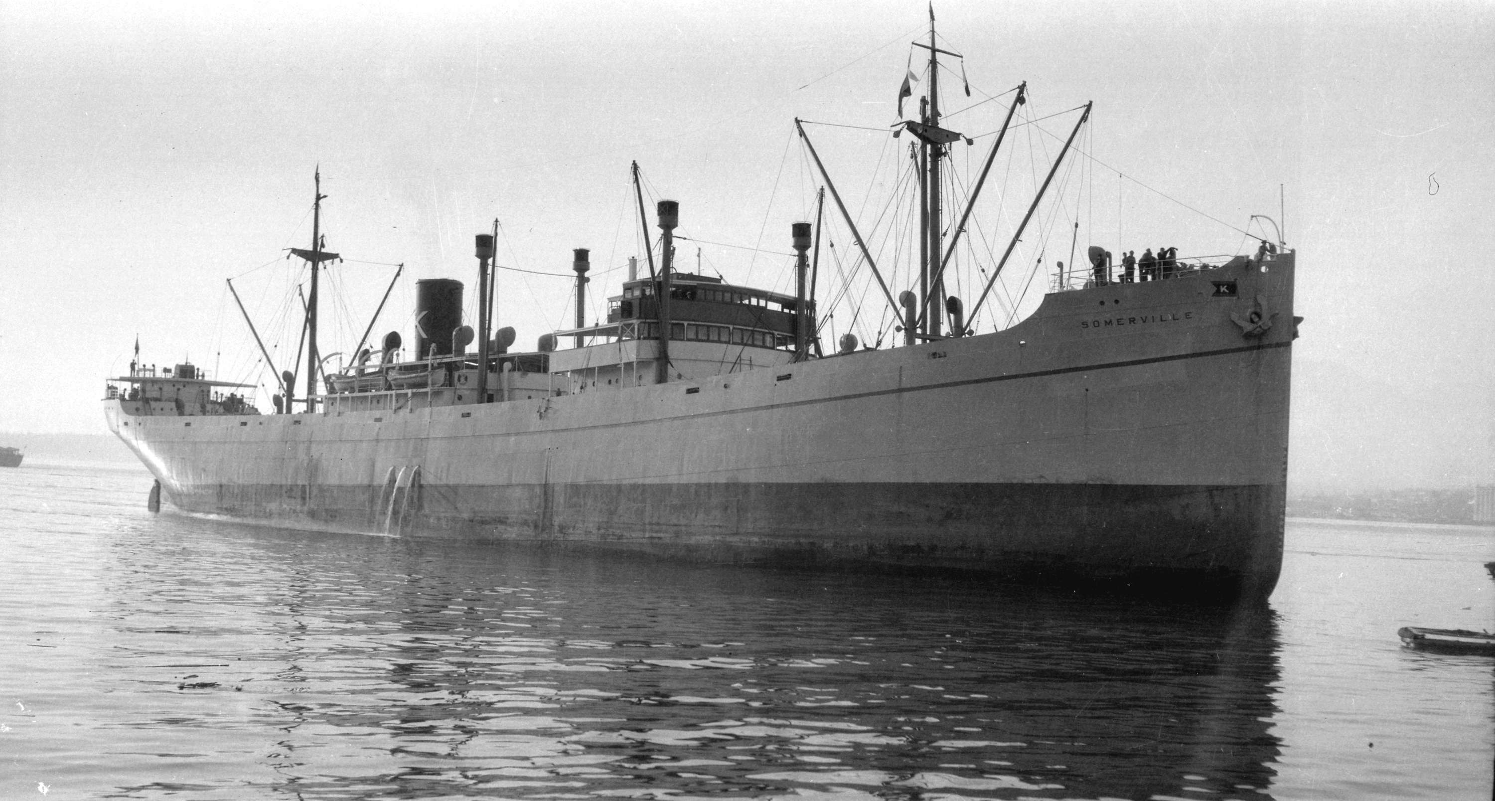 CVA 447 - 8224.1  MS Somerville  22.09. 1947